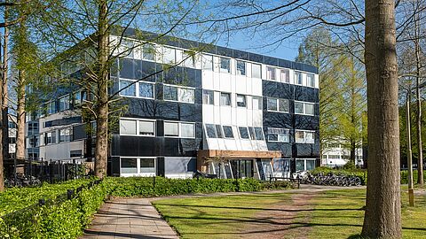 Impressie hoe het gebouw eruit komt te zien; 4 verdiepingen