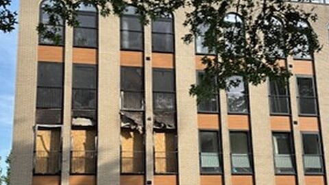 Impressie hoe het gebouw eruit komt te zien; 5 verdiepingen voor appartementen